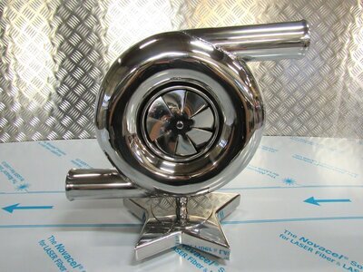 <b>Käsityönä tehty turbo</b><br>Lahja