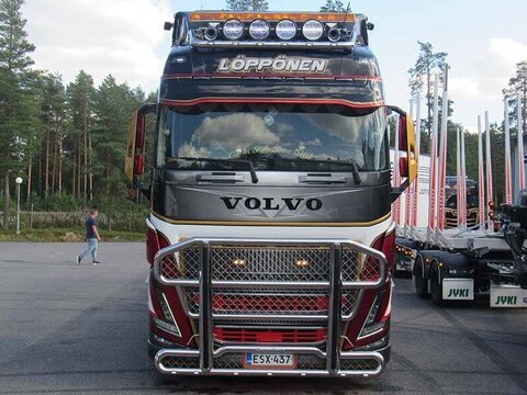 Volvo Karjapuskuri VO403